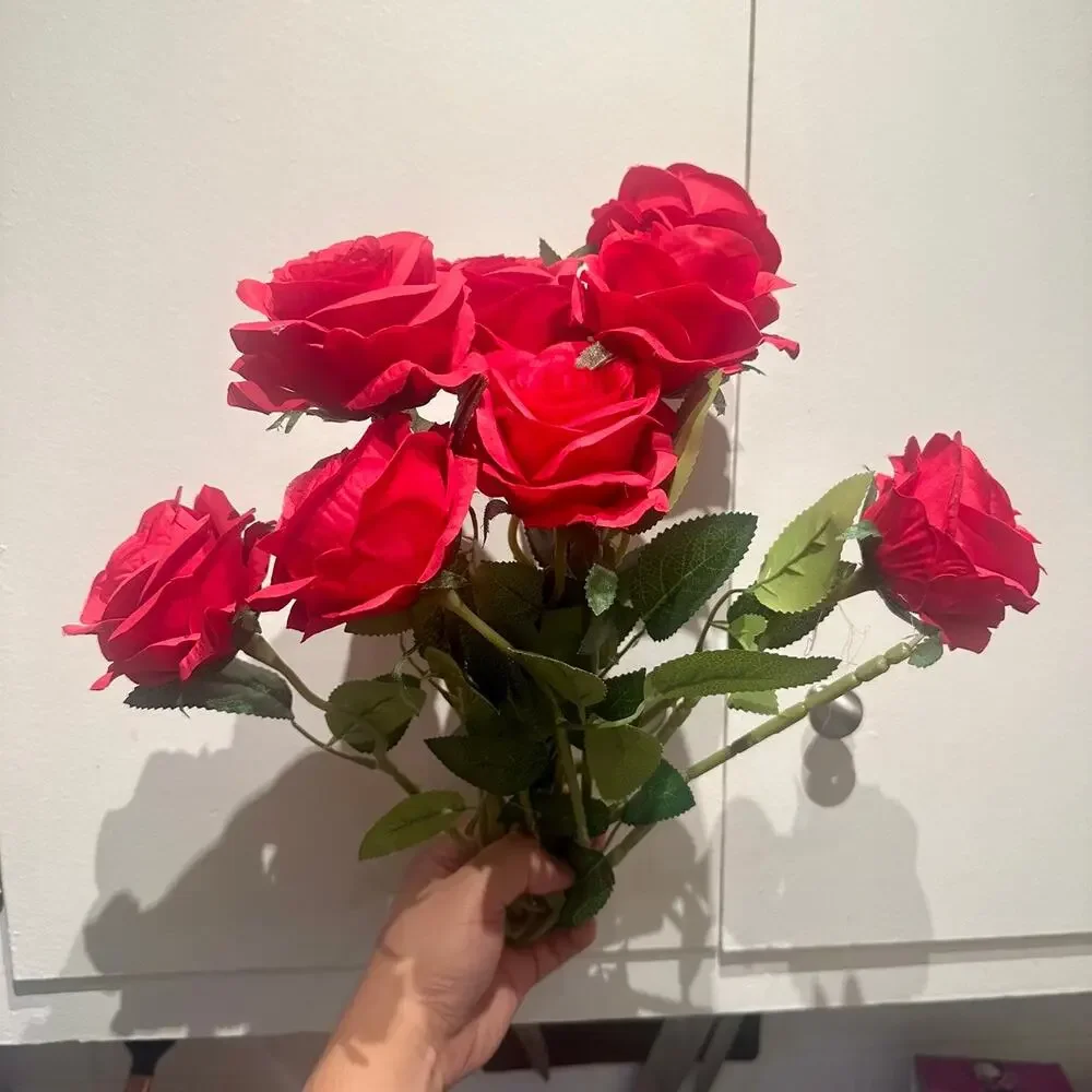 Artificial RED ROSES 12 pcs Long Stem Rose Decor Valentine's Day Wedding Party